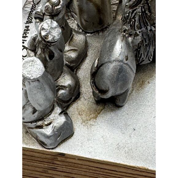 Dicksons Christmas Nativity Advent Book Figurine Candle Holder Resin Wreath READ - Picture 13 of 16